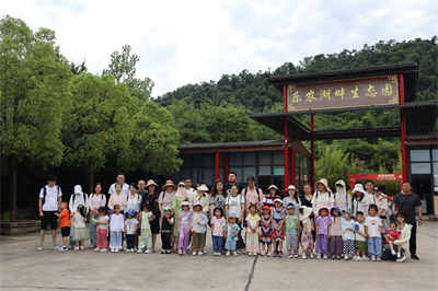 武汉幼儿园毕业游02.jpg
